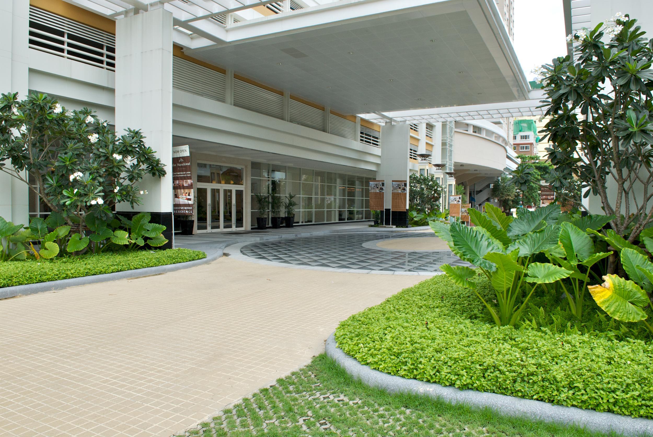 The Narathiwas Hotel & Residence Sathorn Bangkok Exterior photo