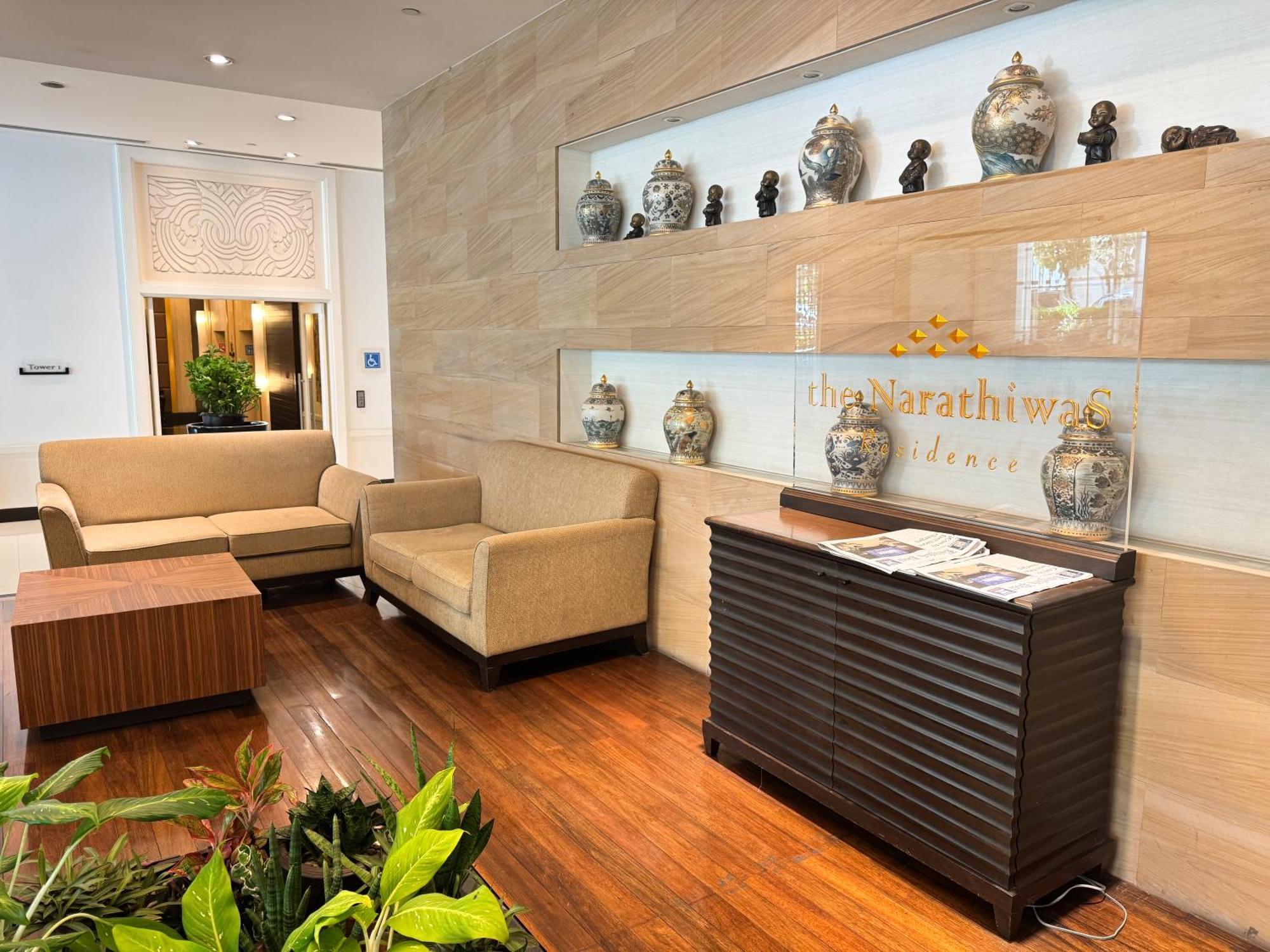 The Narathiwas Hotel & Residence Sathorn Bangkok Exterior photo