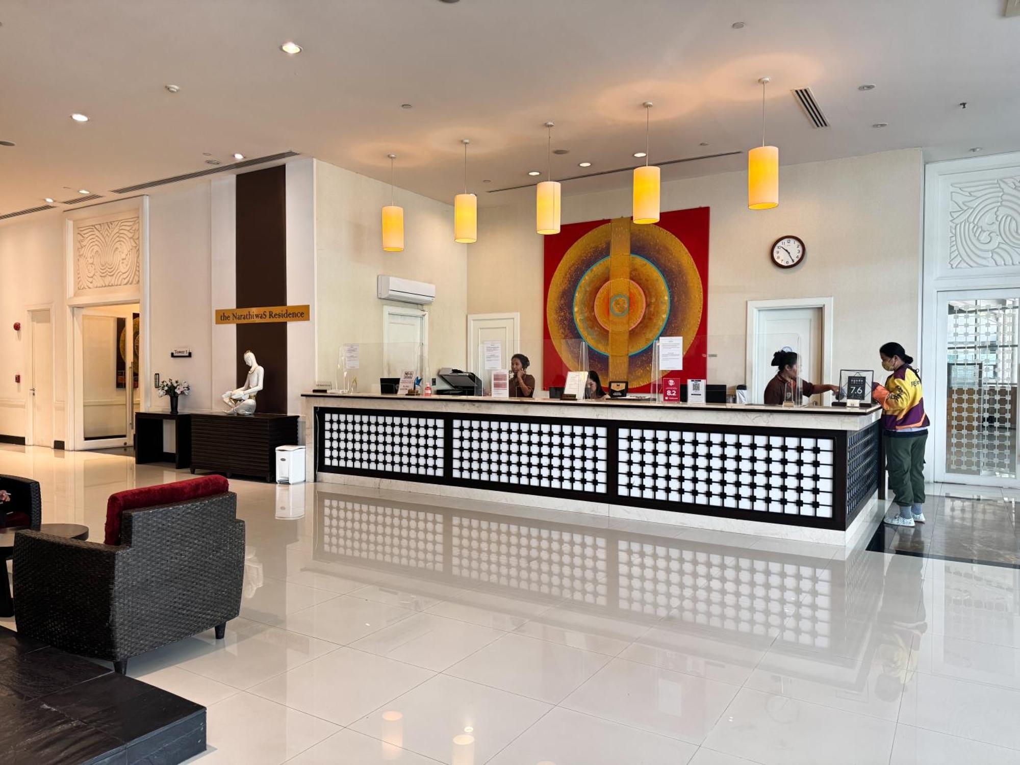 The Narathiwas Hotel & Residence Sathorn Bangkok Exterior photo